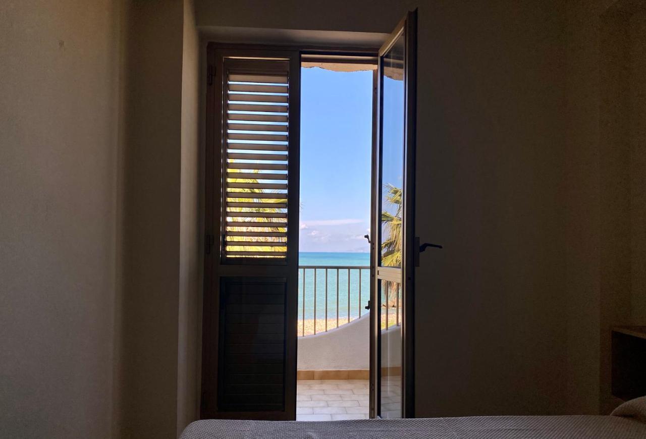 Apartmán Caroni - Casa Sul Mare Caronia Marina Exteriér fotografie